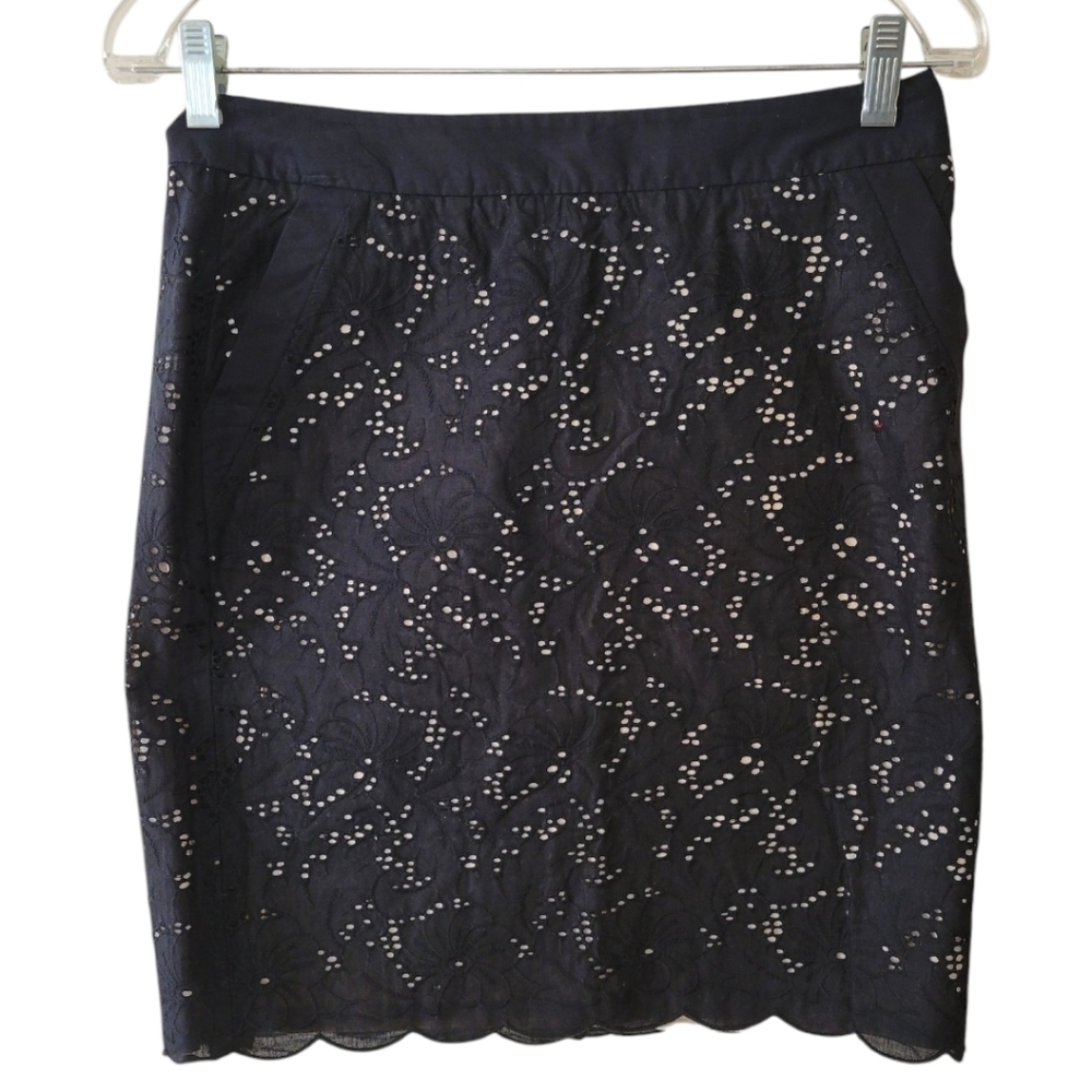 NWT LOFT Black Eyelet Lace Pencil‎ Cotton Skirt Size 4 Petite